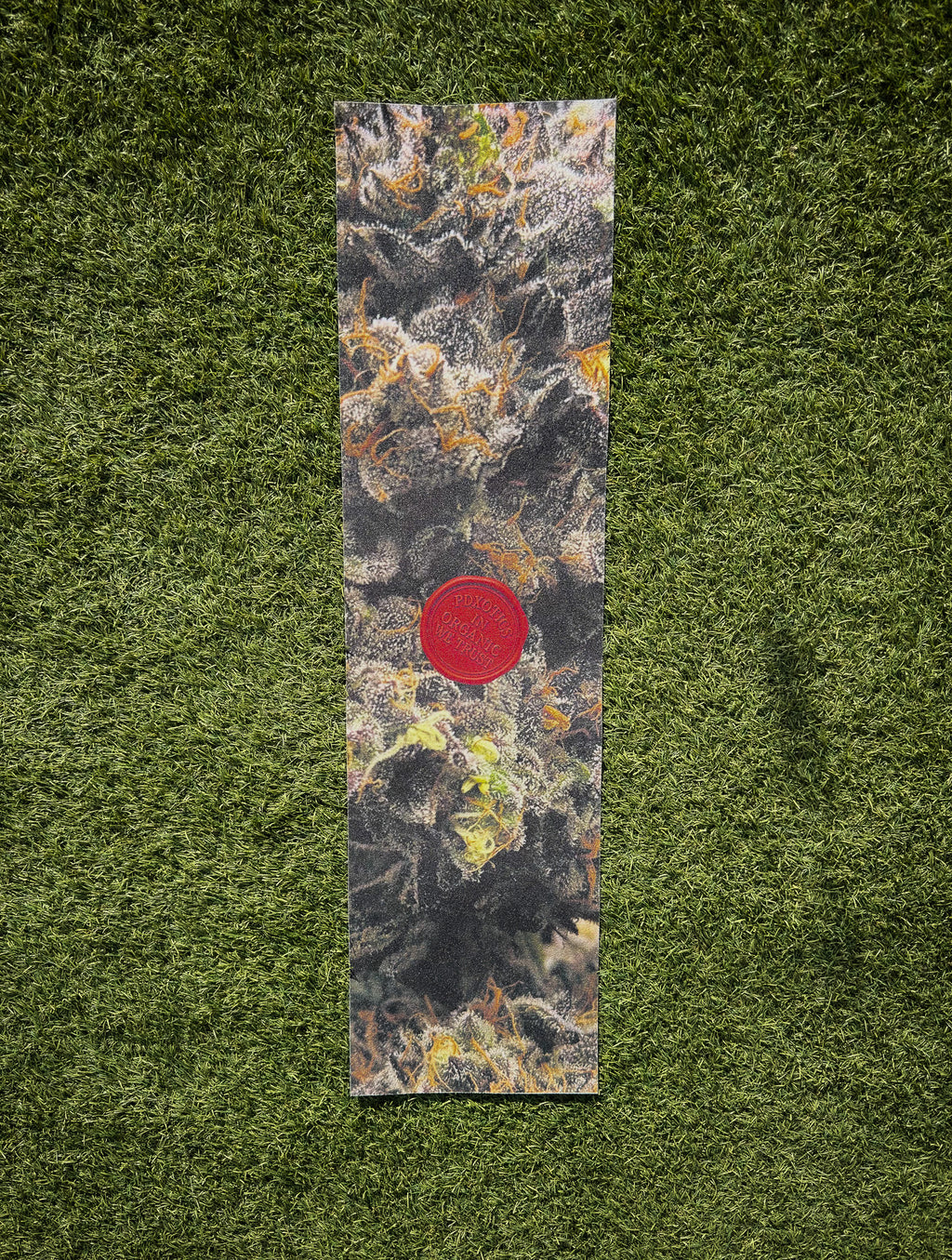 Skateboard + Griptape