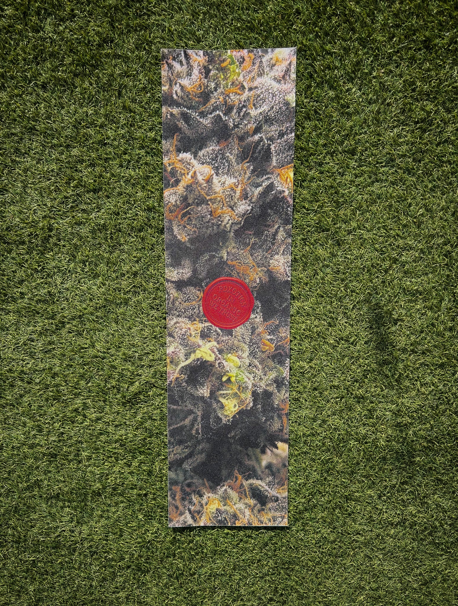 Skateboard + Griptape